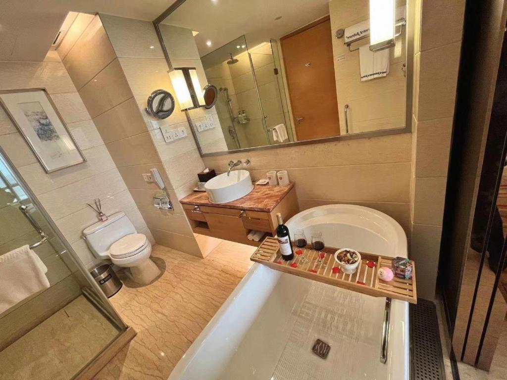 Howard Johnson By Wyndham Sunshine Plaza Ningbo Dış mekan fotoğraf