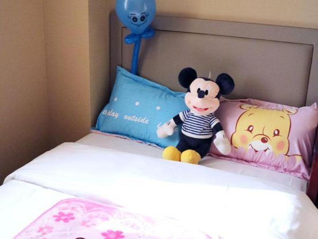 Howard Johnson By Wyndham Sunshine Plaza Ningbo Dış mekan fotoğraf