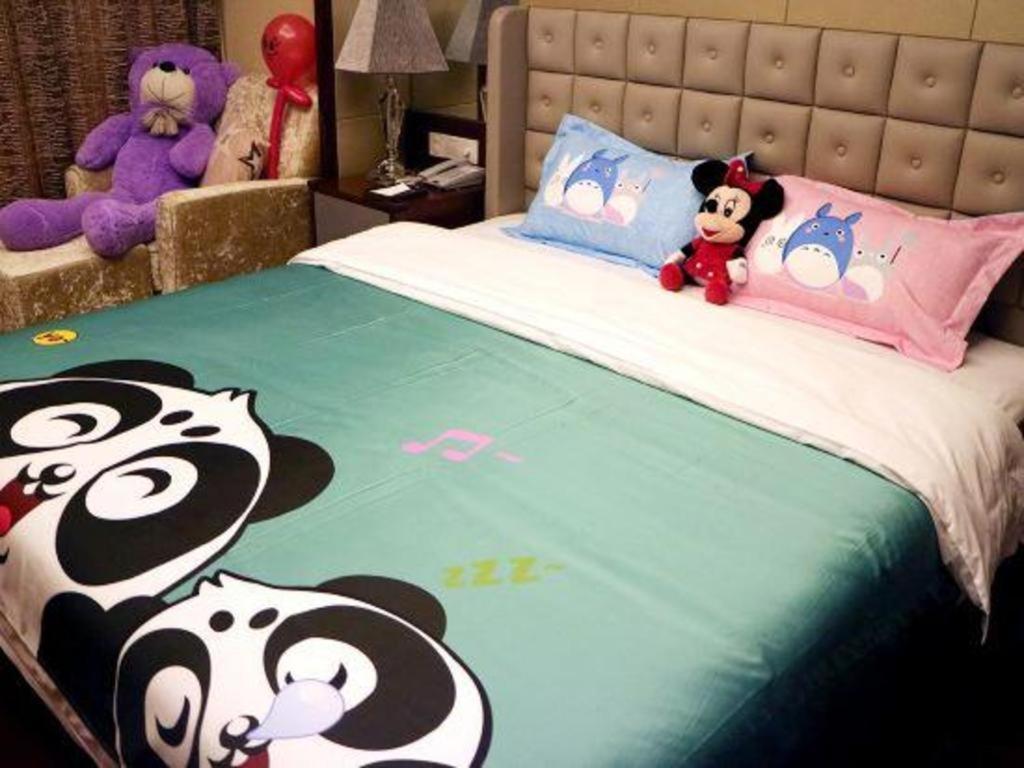 Howard Johnson By Wyndham Sunshine Plaza Ningbo Dış mekan fotoğraf