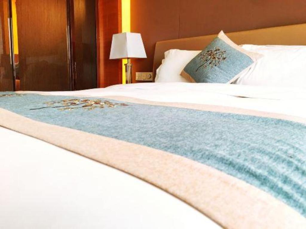 Howard Johnson By Wyndham Sunshine Plaza Ningbo Dış mekan fotoğraf
