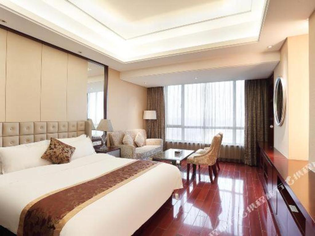 Howard Johnson By Wyndham Sunshine Plaza Ningbo Dış mekan fotoğraf