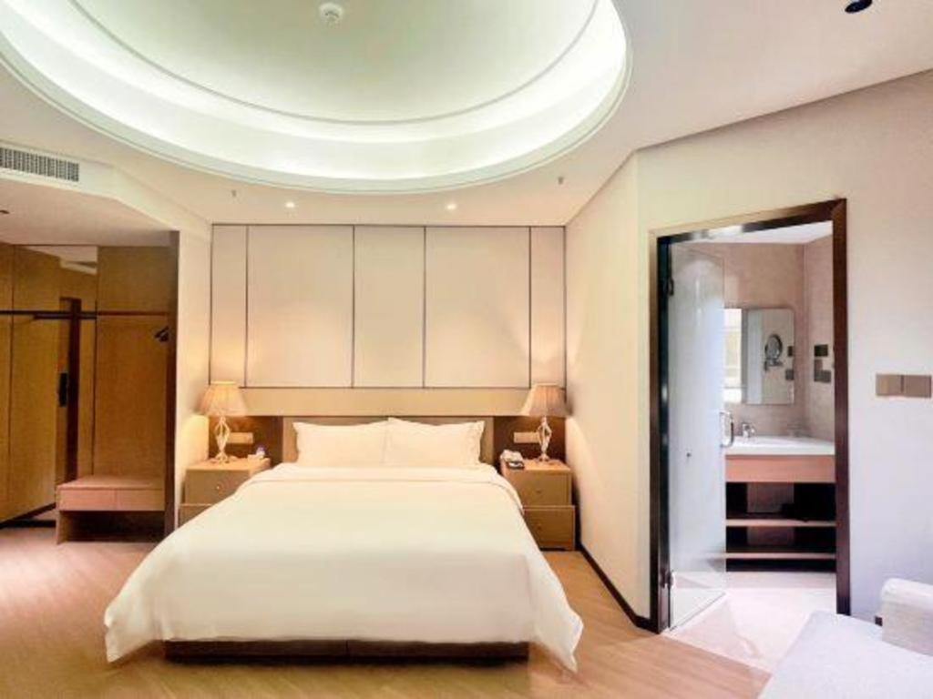 Howard Johnson By Wyndham Sunshine Plaza Ningbo Dış mekan fotoğraf
